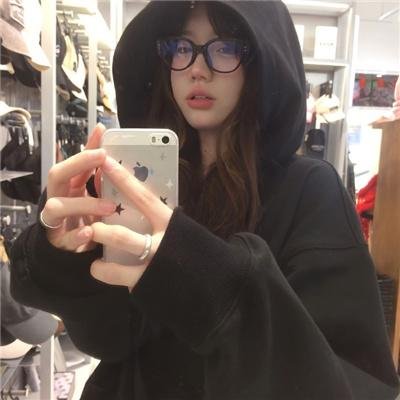 朋友的妹妹只喜欢烦我